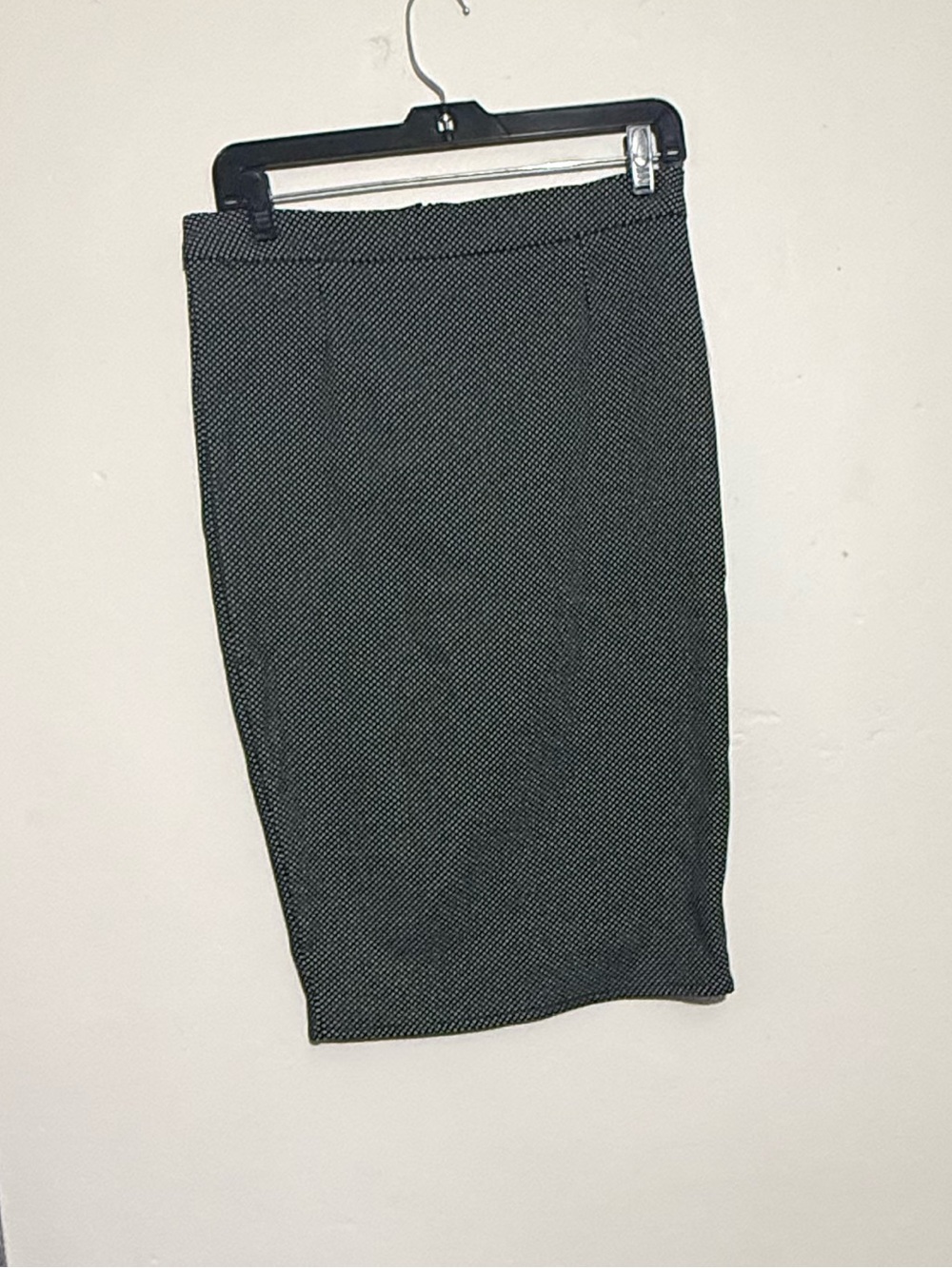 Revamped Black Textured Pencil Skirt